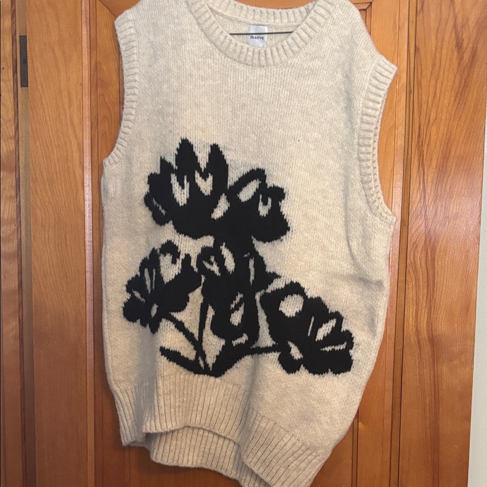 Maeve Cream Knit V-Neck Sweater Vest with Black Floral Intarsia